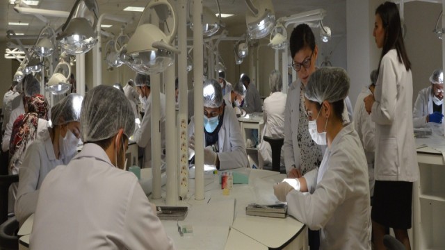 (Özel) Mersin, ikinci diş hastanesine kavuşuyor