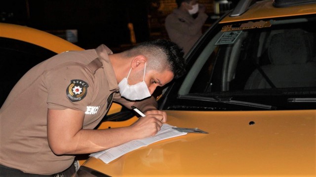 Pandemi kurallarına uymayan 30 kişiye 27 bin TL ceza