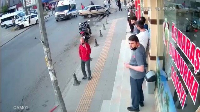 Pendikte drift yapan magandalar ile vatandaşlar arasında kavga