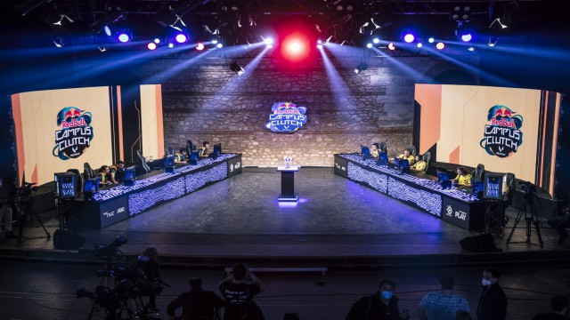 Red Bull Campus Clutchta kazanan Bedel Ödeyenler
