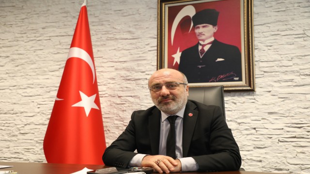 Rektör Karamustafa: 19 Mayıs bir milletin yeniden dirilişe geçtiği önemli bir milattır