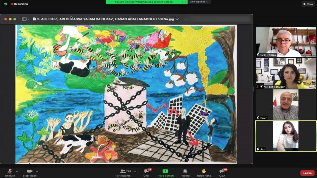 Resimleriyle arılara hayat oldular