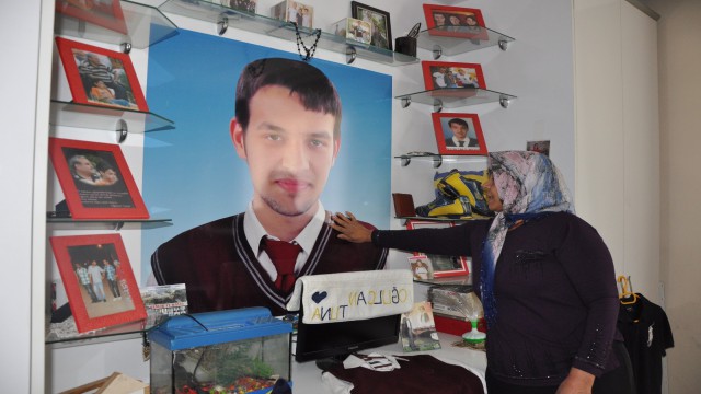 Reyhanlıdaki hain saldırının acıları dinmiyor