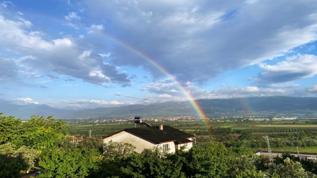 Sakaryada yağmur sonrası gökkuşağı ziyafeti