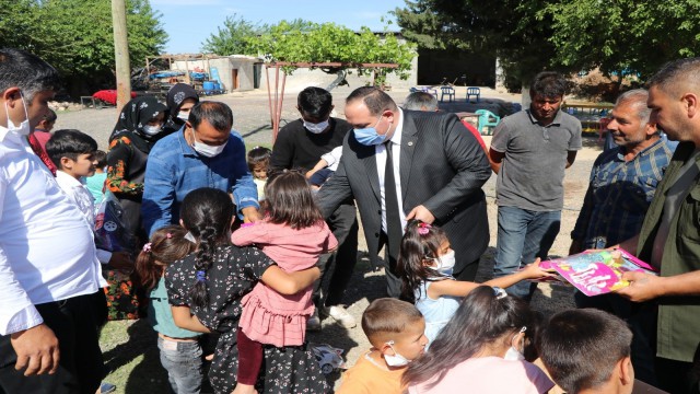 Salıncaktan düşen çocuğa evinde ziyaret