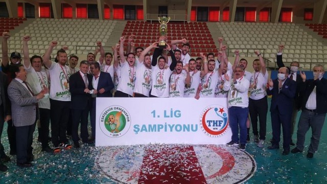 Şampiyon Eskişehir Ormanspor