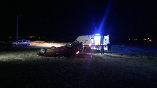 Seyir halindeki otomobil takla attı: 1 ölü