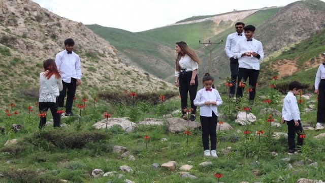 Silah seslerinin yükseldiği Goman Dağı ezgilerle yankılandı