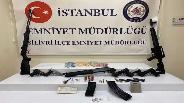 Silivride uyuşturucu operasyonu: 4 gözaltı