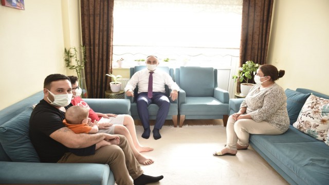 Sınır kentte roketli saldırılarda şehit olanların aileleri unutulmadı