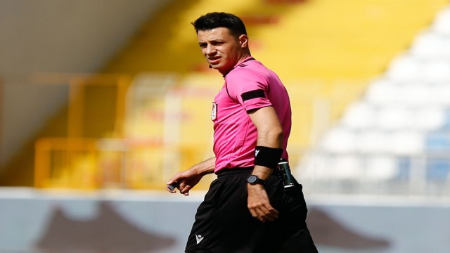 Sivasspor - Başakşehir maçının VARı Ali Şansalan