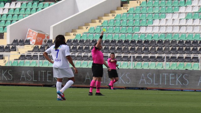 Süper Lig: Y. Denizlispor: 0 - Çaykur Rizespor: 0 (İlk yarı)