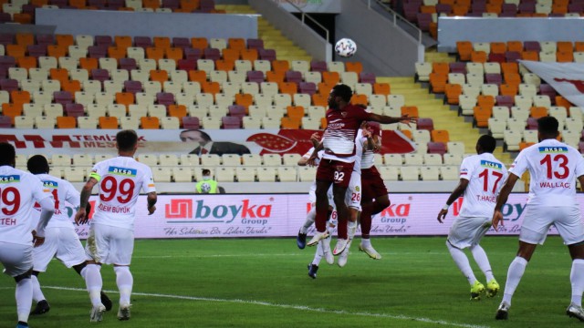 Süper Lig: Yeni Malatyaspor: 0 - Hatayspor: 1 (İlk yarı)