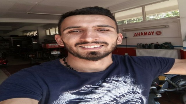 Tabancayla kalbinden kendini vurdu