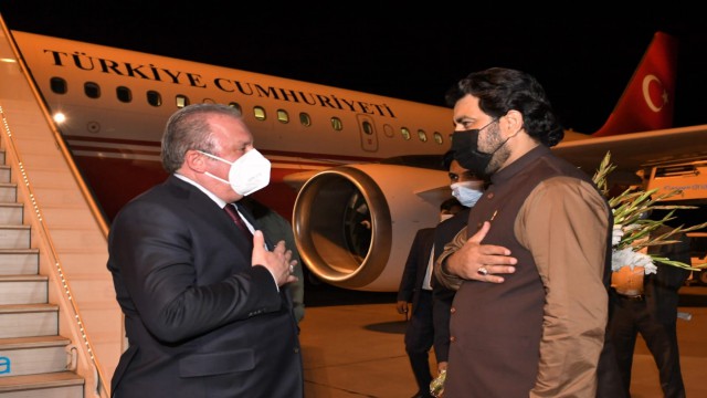 TBMM Başkanı Şentop, Pakistanda