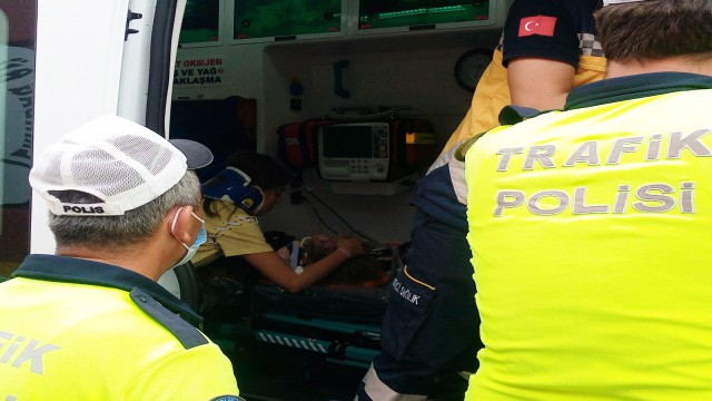 Tekirdağda feci kaza sonrası küçük kıza bakıp ağladı