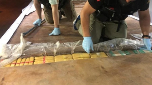 TEMdeki aracın tabanından 139 kilo 350 gram eroin çıktı