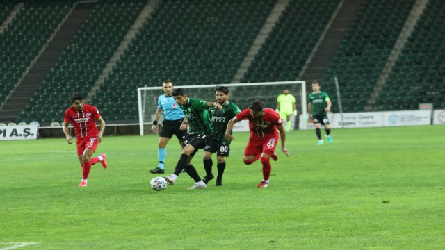 TFF 2. Lig Play-Off: Kocaelispor: 0 - Hekimoğlu Trabzon: 0