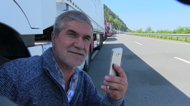 Tır kuyruğunda buruk bayram