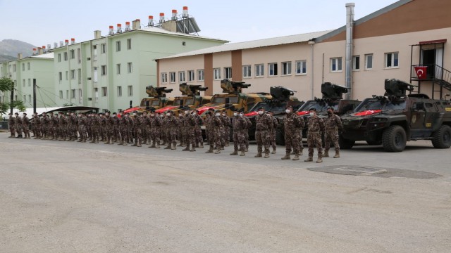 Tunceliden PÖHler dualarla Suriyeye uğurlandı