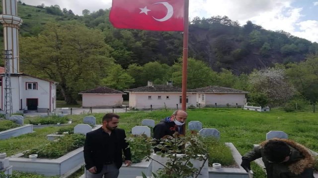 Türkeli Ülkü Ocaklarından şehitlere vefa