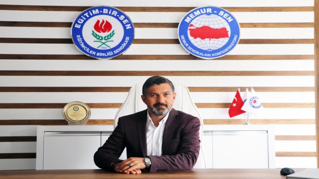 Uçak; “En kıymetli hazinemiz annemiz”