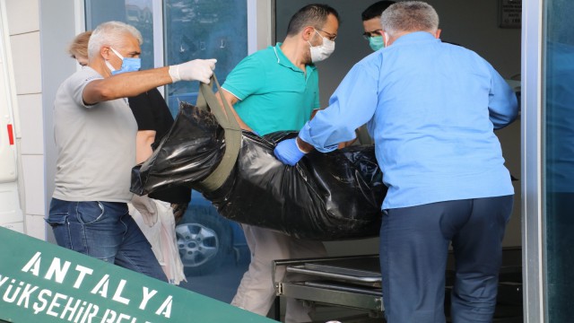 Ukraynalı kadın dağcının cesedine ulaşıldı