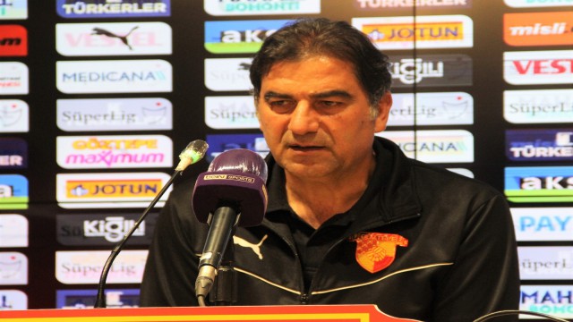 Ünal Karaman: “Bu zorlu süreçte duruş gösteren bütün profesyonellerimizi tebrik ediyorum”