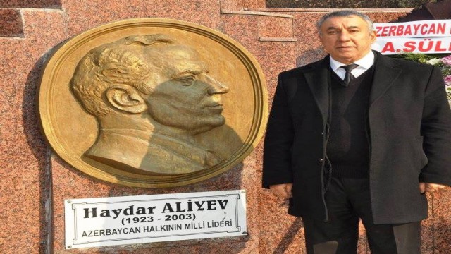 Ünsaldan Haydar Aliyevin 98. doğum günü mesajı