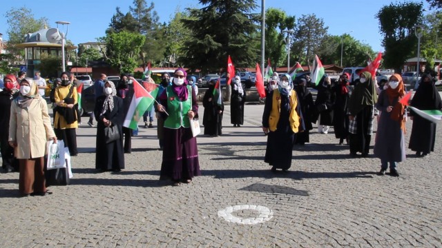 Uşakta İsrail saldırıları kınandı