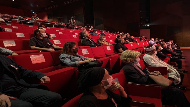 Usta sanatçı Erol Keskin için Harbiye Muhsin Ertuğrul Sahnesinde ilk tören düzenlendi
