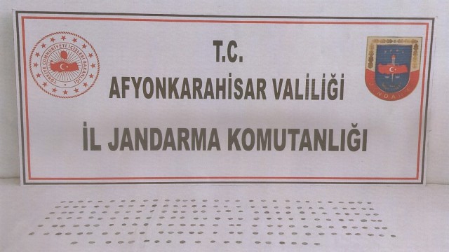 Üzerinde 199 tarihi sikke ile yakalandı