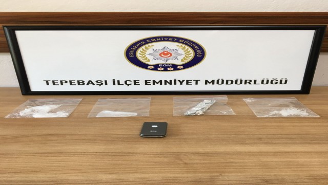 Üzerinde uyuşturucu bulunan şahıs gözaltına alındı