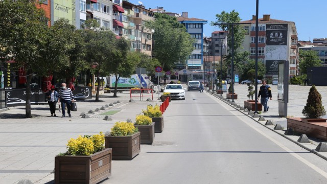 Vaka sayılarının en çok düştüğü iller arasındaki Kocaelide, vatandaşlara bayram çağrısı