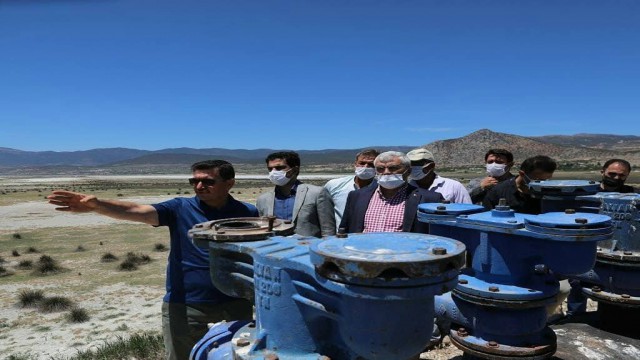 Vali Arslantaş, Senir içme suyu kaynağında incelemede bulundu