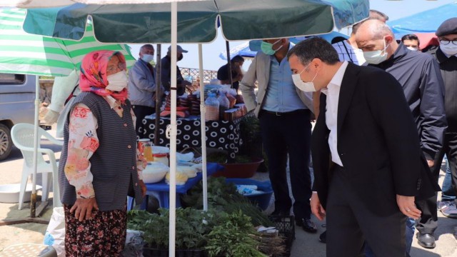 Vali Atay pazaryerlerinde denetim yaptı