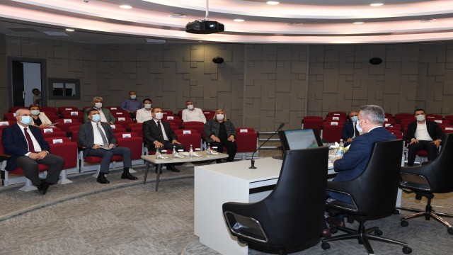 Vali Elban: Ceyhan OSByi tamamlamak için çaba sarfediyoruz