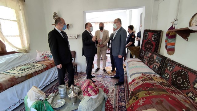 Vali Tutulmaz Devrekte incelemelerde bulundu