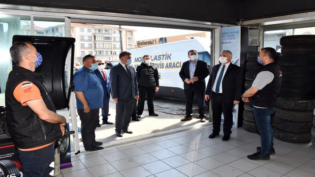 Vali Yıldırım, yollarda ve sanayi sitesinde denetimlerde bulundu