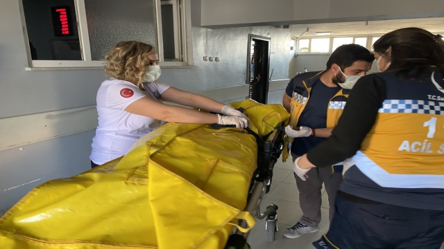 Yalnız yaşayan genç balkondan düşerek hayatını kaybetti