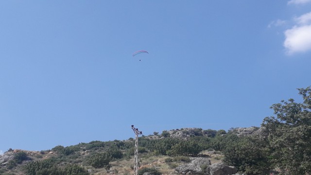 Yamaç paraşütleri gökyüzünü renklendirdi