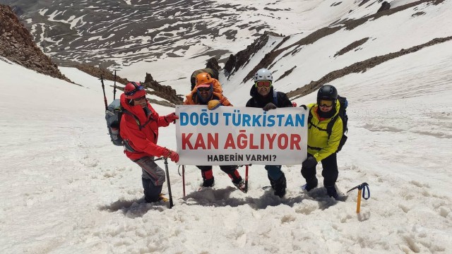 Zirveden Filistin ve Doğu Türkistana destek