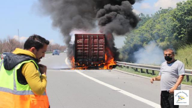 Anadolu Otoyolu'nda tır yangını ulaşımı aksattı
