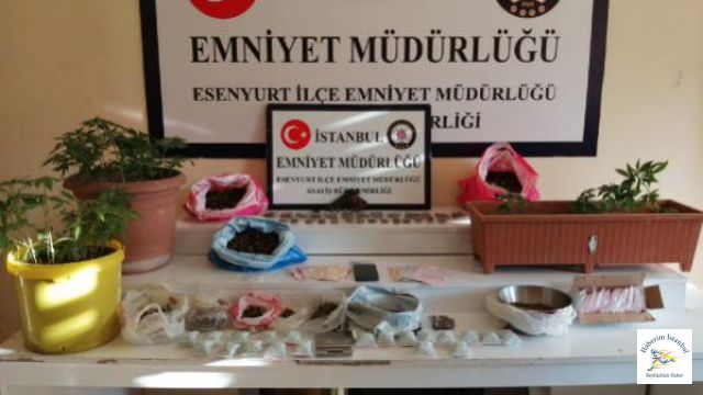 Küçükçekemde'de Ev Dolusu Uyuşturucu