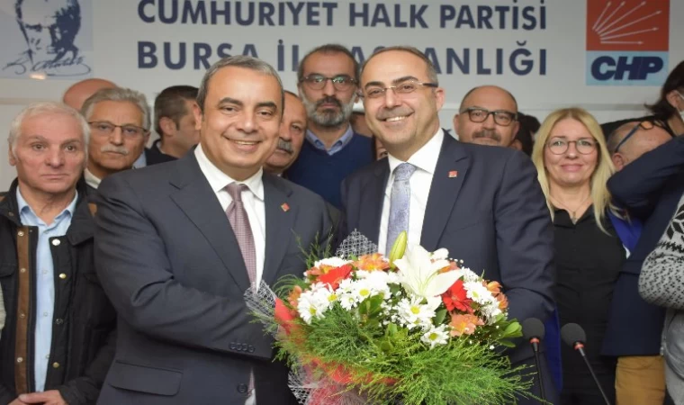CHP Bursa İl Başkanlığı’nda devir teslim