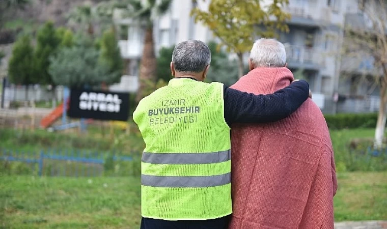 İzmir Büyükşehir Belediyesi evsizlere kapılarını açtı