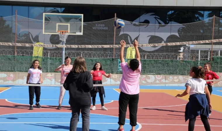 2022 yılında Kocaeli’de 106 okula pota