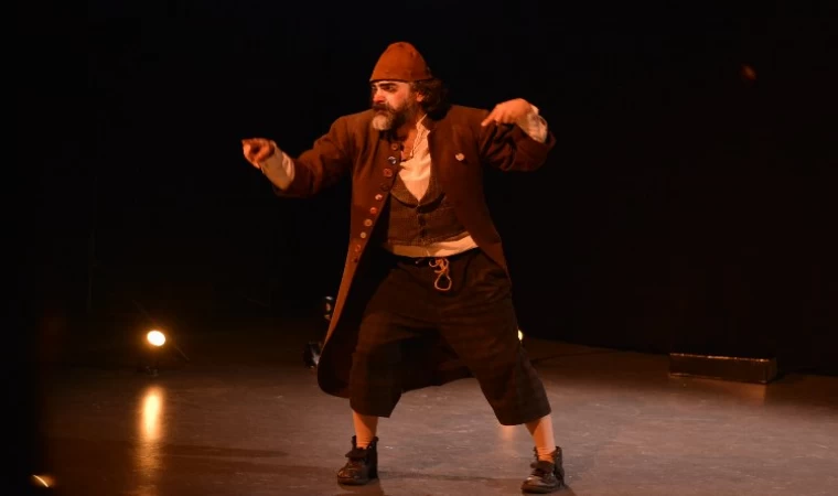 Bursa’da ödüllü oyunun ’TAD’ına doyum olmadı