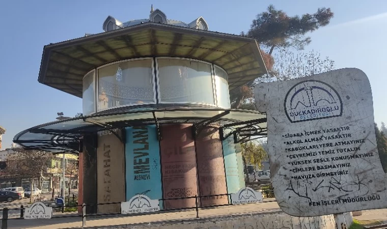 Dulkadiroğlu Belediyesi’nin Kitap Kafesi’nde kitapların sayfaları sızlıyor