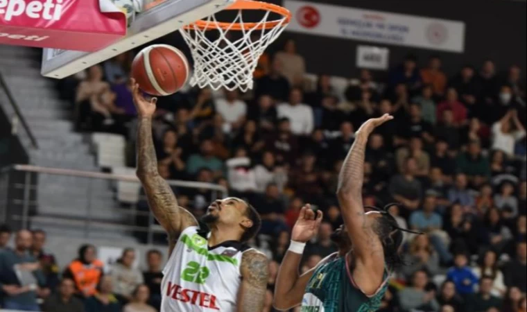 Ege derbisinde zafer Manisa’nın